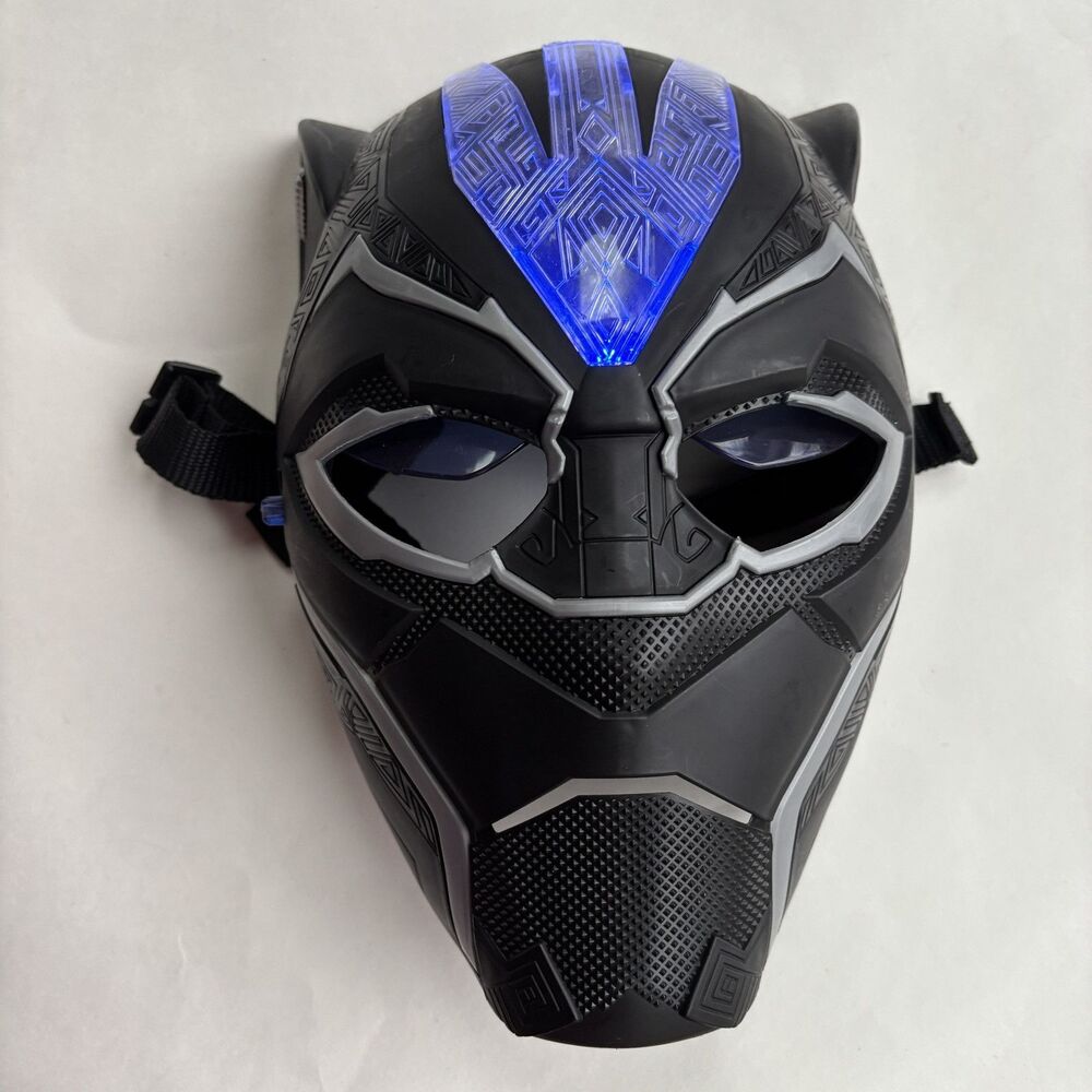 Black Panther Wakanda Vibranium Power FX Light Up Mask Marvel Halloween Costume